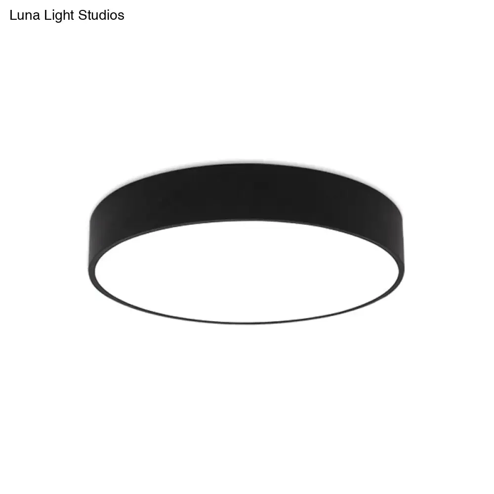 Minimalist Black/White Round Flush Mount LED Ceiling Light - 16"/23.5"/31.5" Diameter