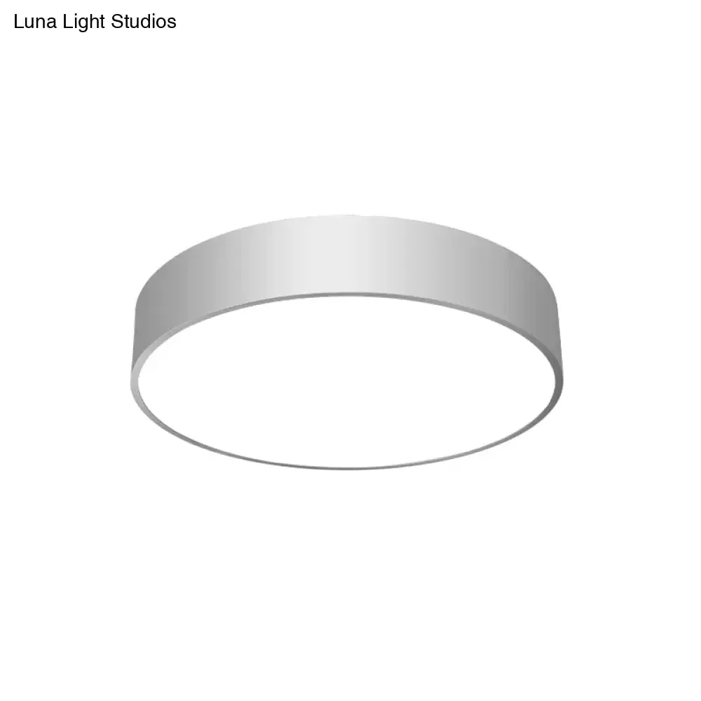 Minimalist Black/White Round Flush Mount LED Ceiling Light - 16"/23.5"/31.5" Diameter